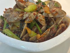 -凤凰路何眼镜香辣蟹(花果园店)