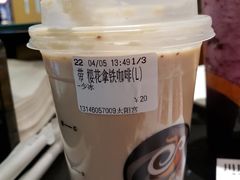 樱花拿铁咖啡-CoCo都可(新太阳宫店)
