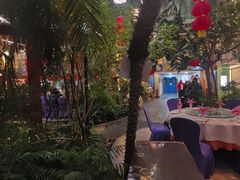 -九尊食上(生态园林酒店)