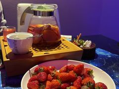 -月亮眼花园餐厅书吧酒吧