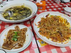 -八次方密云水库鱼粘卷子·熏鸽子·农家菜