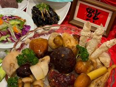-天宜隆蘑菇宴火锅(石景山旗舰店)