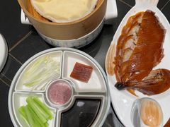 -柴火大院烤鸭民间菜