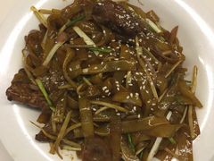 -新大咀港式茶餐厅(宝山万达店)