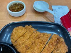 -莱莱小笼·乔艾