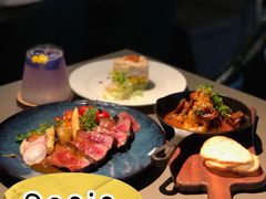 -Oasis Bar & Grill