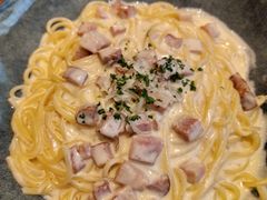 -玛格萝妮比萨屋(四平店)