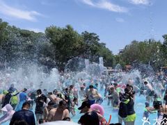 -欢乐水魔方水世界