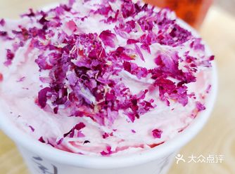 梅花玫瑰新奶茶龙年春天第一杯ju好喝️