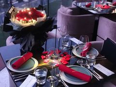 玫瑰花-wann lounge 低温慢煮牛排·清吧