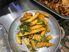 -马路牙子烧烤音乐酒馆(望京店)