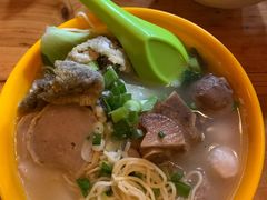 -富记鱼蛋粉(西村店)