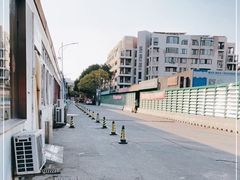 -上海虹桥花卉市场经营管理有限公司-停车场