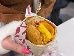 -麦当劳(上海虹桥站30B检票口楼上)