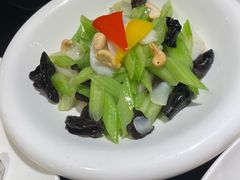 榄油素炒什锦-高第街56号餐厅(美莲广场店)