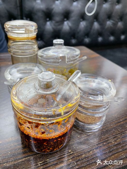 耙豌豆重庆小面图片
