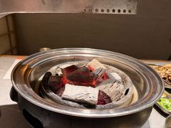 -草家酱蟹炭火烤肉店(珲春南路一店)