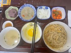 -百年老字号·观振兴蟹黄面·三虾面·苏式面(观前街富仁坊巷店)