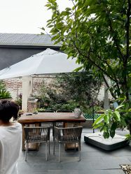 -虫二·专注健康烫染沙龙