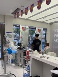-PE SALON