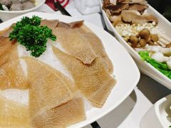 -海底捞火锅(长宁路龙之梦店)