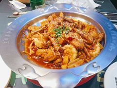 -徐记小怪兽肉蟹煲店(哈西万达金街店)