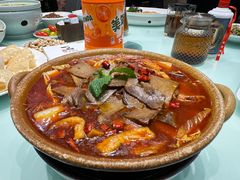 腾越牛肉锅-一品滇香·云南菜(公益西桥店)