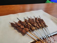 -京狮炙燥·精酿烧烤(首经贸店)