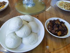 红烧肉-芦茨金富饭庄·25年老字号·专做稻草鸡