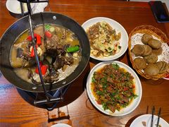 -唐师傅湘西名菜馆(武陵路店)