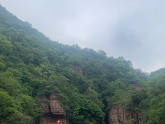 -龙潭大峡谷