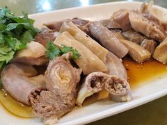 -标记美食新鲜猪杂(兴南大道店)
