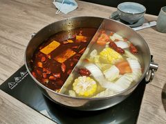 鸳鸯养生锅-老鼎旺安格斯牛肉火锅(衡艺广场店)