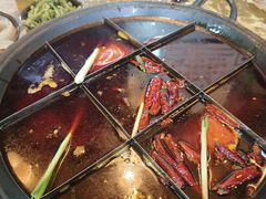 -正南齊北重庆老火锅(光华村直营店)