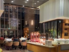 -两咖啡自助餐厅(静安香格里拉酒店)