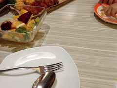 -必胜客(WOW贺州灵峰店)