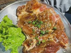 -马路牙子烧烤音乐酒馆(望京店)