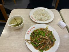-老头盖浇饭(南京新街口明瓦廊宏光酒店店)