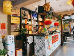 -蓝田九大碗民俗食府(蓝田店)