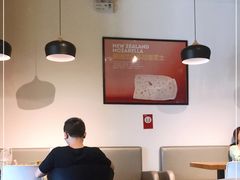 大堂-牛男手造(地铁天虹店)