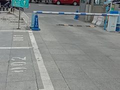 -悦邻百姓广场-停车场