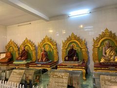 -ခြောက်ထပ်ကြီးရွှေသာလျောင်းဘုရားကြီး