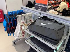 -NIKE上海青浦优选体验店