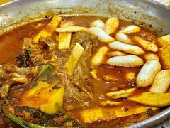 -喇喇排骨火锅·传统韩式脊骨汤(望京西园总店)