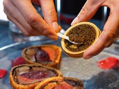 -弦月窗LUNETTE BY AMANDA(复兴路店)