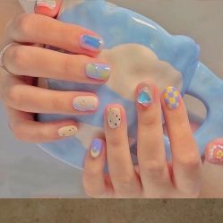 -悦指间美甲美睫