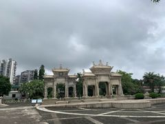 -梅溪牌坊