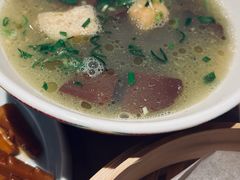 弄堂鸭血粉丝汤-弄堂小笼包(天津南开大悦城店)