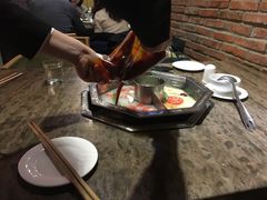-佬土鹅肠火锅(中建大观店)
