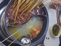 -俭让佬妈现卤串串(温江总店)